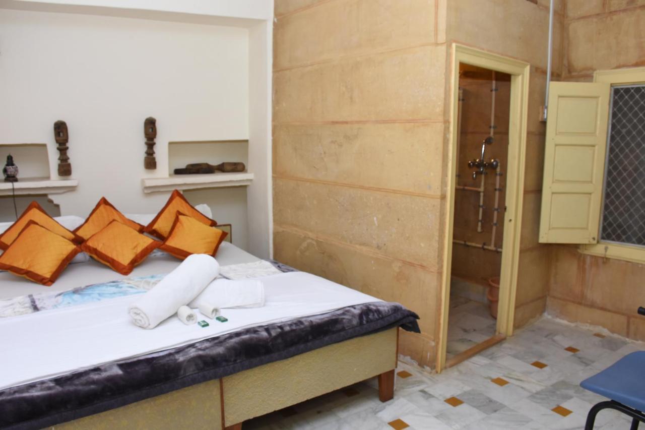 Rumi'S Home Stay Jaisalmer Exterior photo